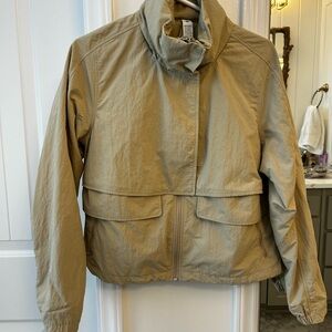 Lululemon Always Effortless Jacket, sz 6, Tan (discontinued color) “Like new”